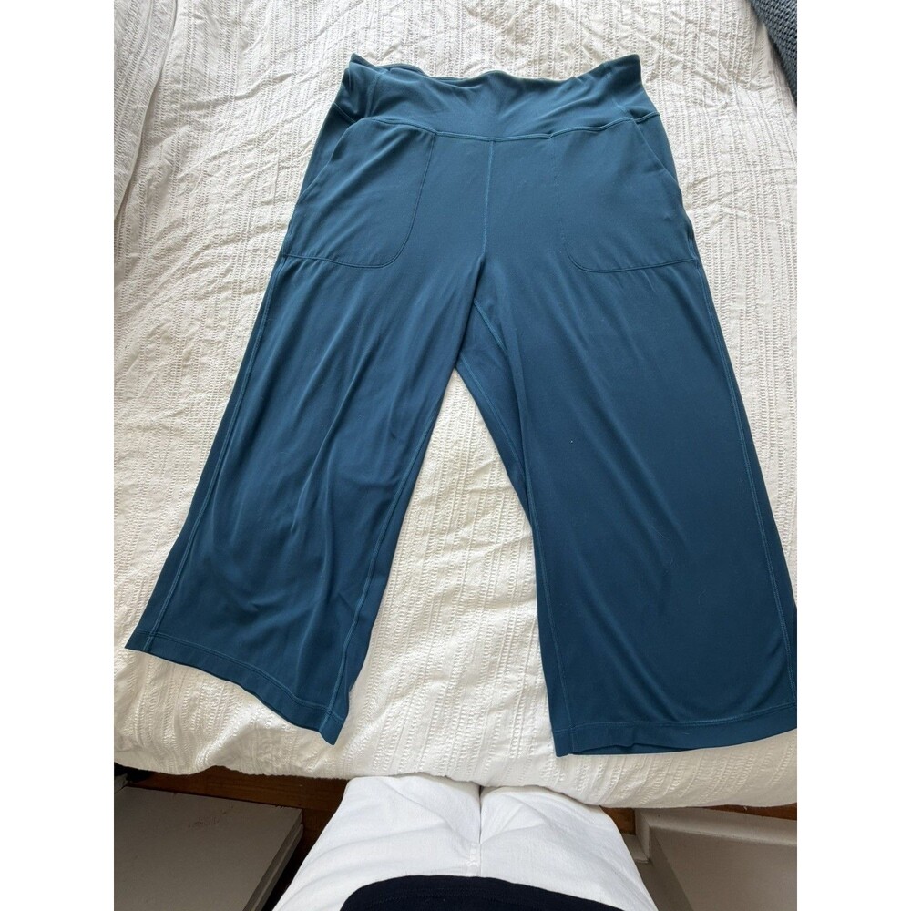 Lululemon Womens 16 Align High-Rise Wide Leg Crop Pant 23" Borealis Blue